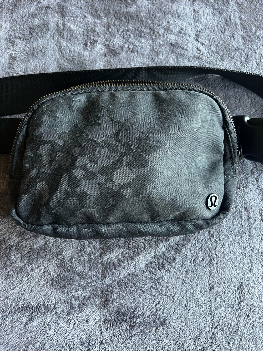 lululemon athletica Black Camo Belt Bag